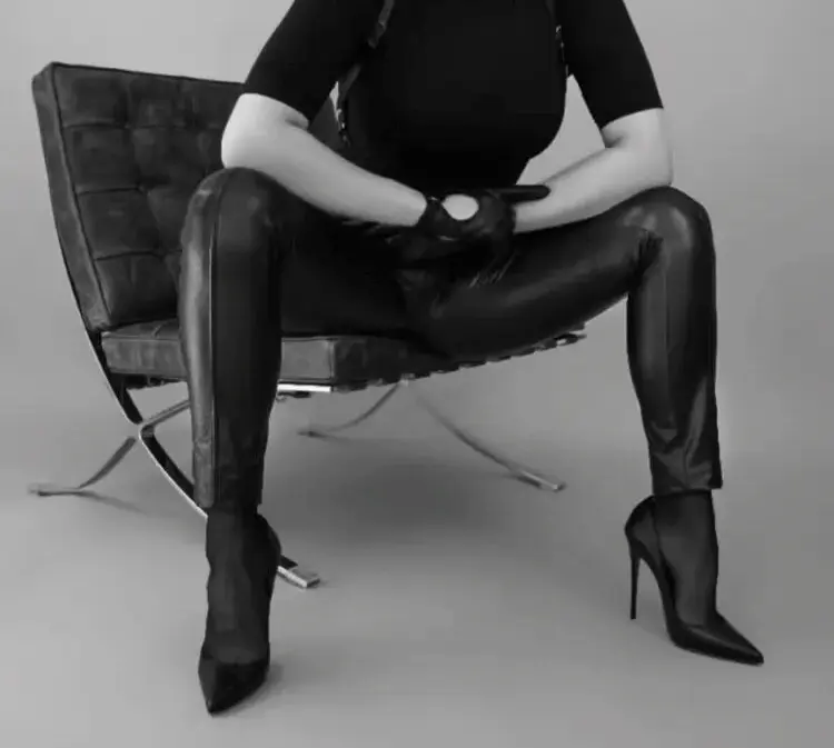 西檬之家恋足癖的趣味探索?字母圈新人该如何理解与融入 一