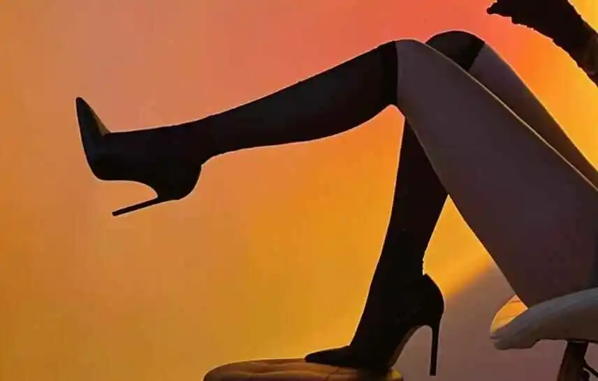 西檬之家BDSM新手必读:安全与信任的实践指南 一